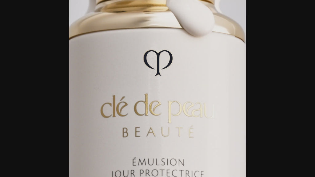 Protective Day Emulsion - Clé de Peau Beauté